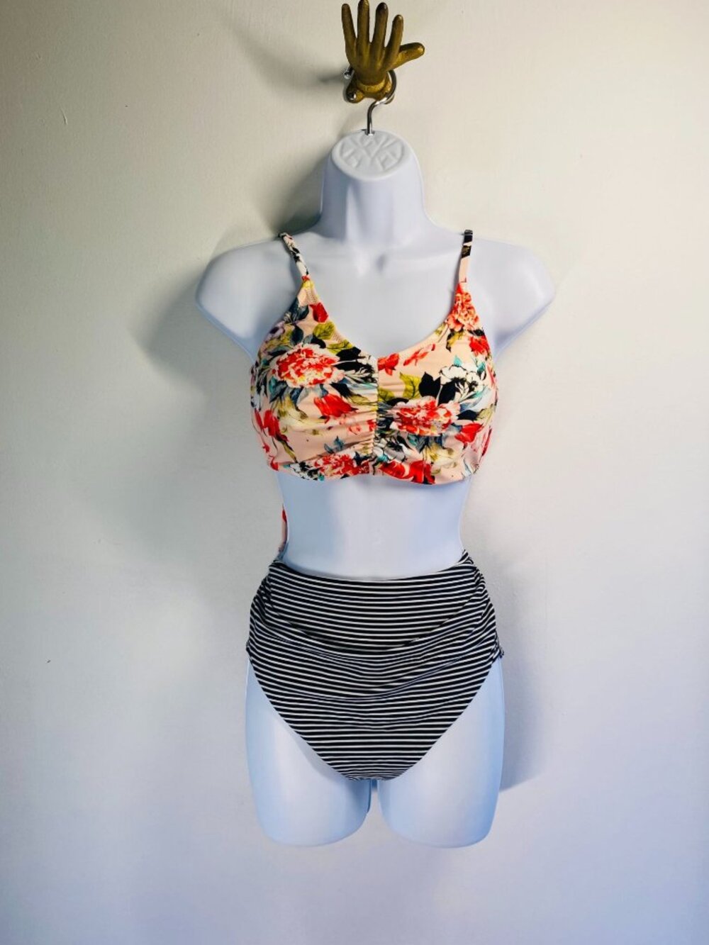 NEW Cupshe Floral & Striped High-Waisted Bikini Set Womens Swimwear size large